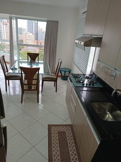 Apartamento Solar Da Praca, Aconchegante E Climatizado Torres Bagian luar foto