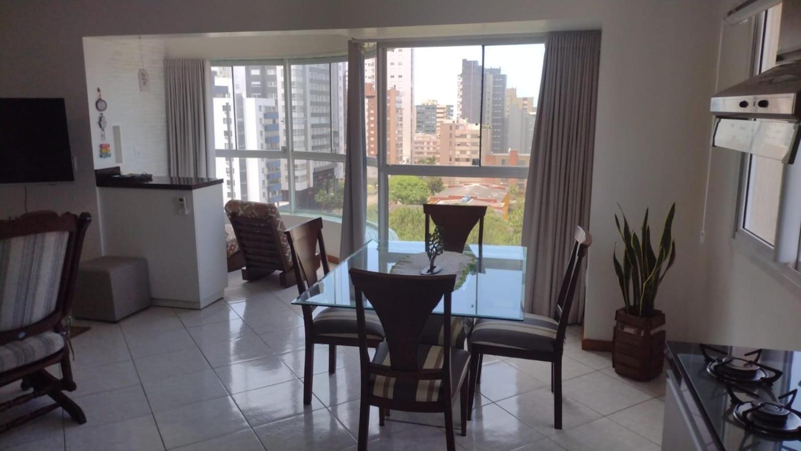 Apartamento Solar Da Praca, Aconchegante E Climatizado Torres Bagian luar foto